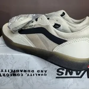 Vans Ave Nubuck Timber Wolf Men Size 7.5, Equivalent to Women Size 9 Vans | Shoes | Vans Ave Nubuck Timber Wolf Men Size 75  main image 2